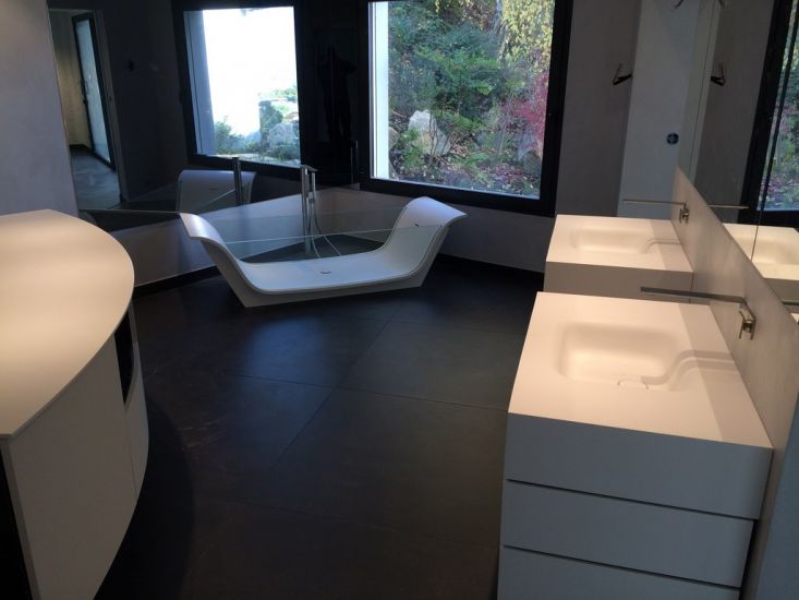 Salle de bain contemporaine